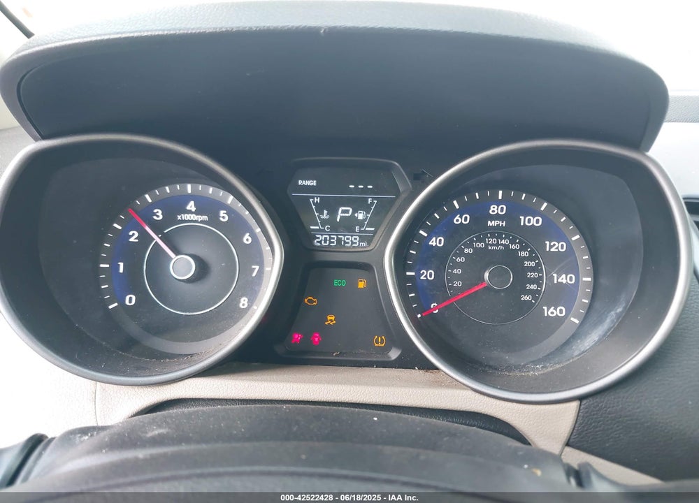 2014 HYUNDAI ELANTRA VIN: 5NPDH4AEXEH533656