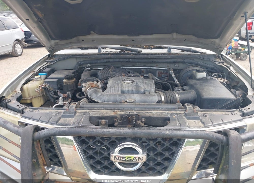 2005 NISSAN PATHFINDER XE VIN: 5N1AR18W45C779915