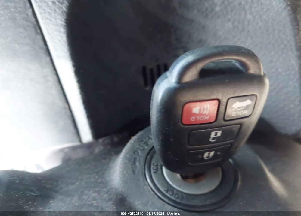 2016 TOYOTA COROLLA LE VIN: 5YFBURHE4GP509882