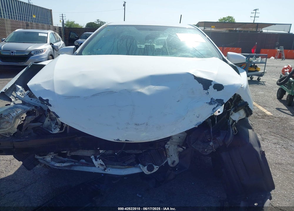2016 TOYOTA COROLLA LE VIN: 5YFBURHE4GP509882