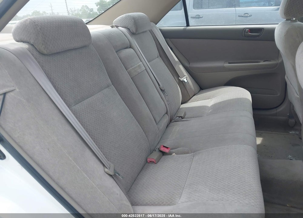 2003 TOYOTA CAMRY LE VIN: JTDBE32K130167451