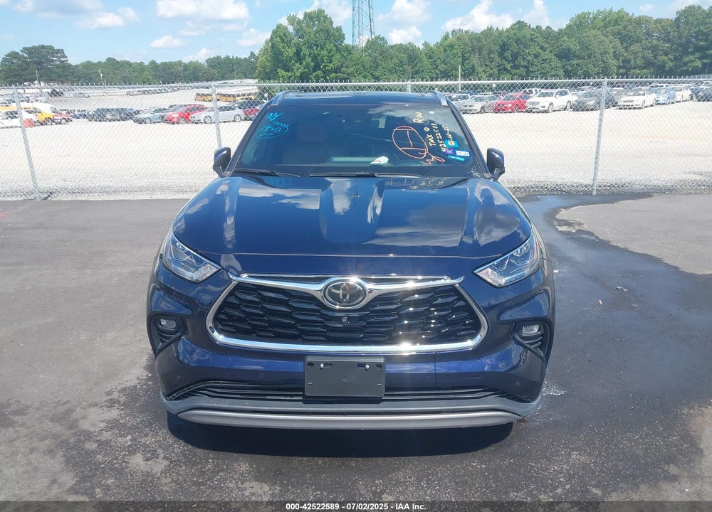 2022 TOYOTA HIGHLANDER VIN: 5TDFZRAH4NS140629