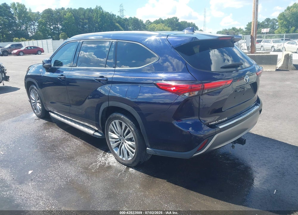2022 TOYOTA HIGHLANDER VIN: 5TDFZRAH4NS140629