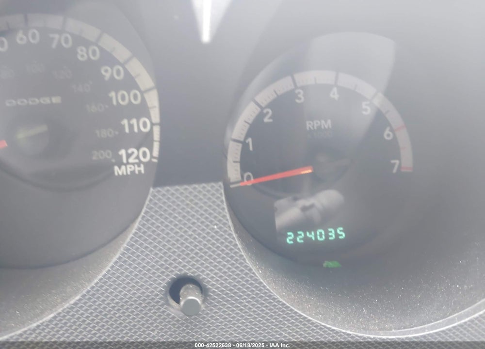 2007 DODGE NITRO SXT VIN: 1D8GT28K47W577047