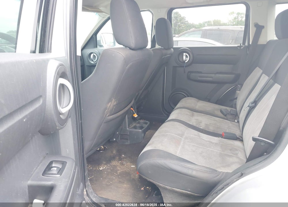 2007 DODGE NITRO SXT VIN: 1D8GT28K47W577047
