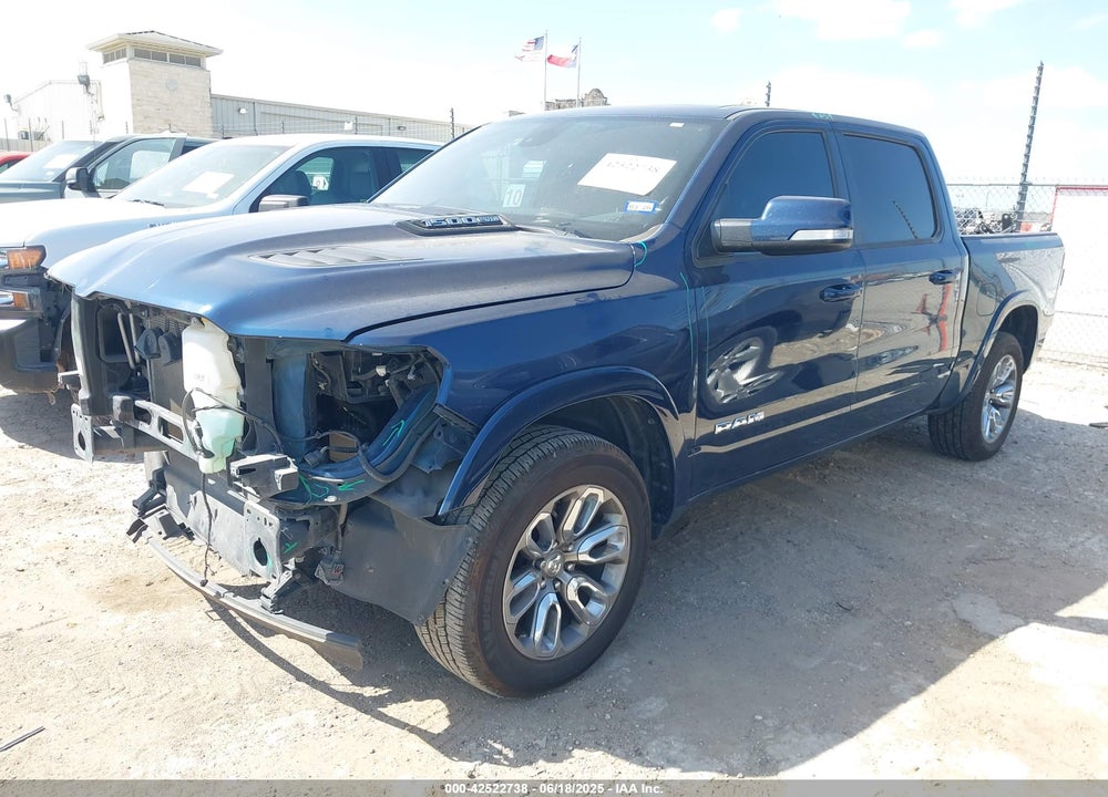 2020 RAM 1500 LAIE  4X4 5'7 BOX VIN: 1C6SRFJT4LN177790