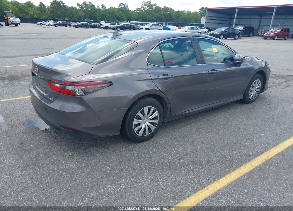 2022 TOYOTA CAMRY LE HYBRID VIN: 4T1C31AK8NU581785