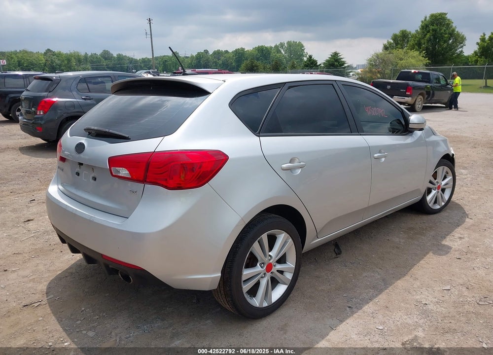 2011 KIA FORTE VIN: KNAFW5A34B5334047
