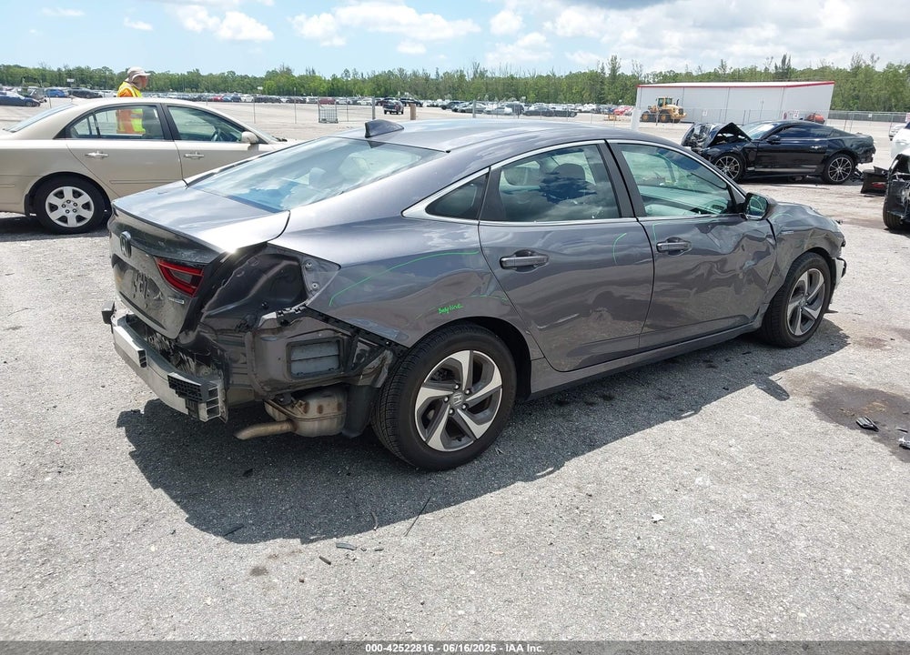 2019 HONDA INSIGHT LX VIN: 19XZE4F18KE011810