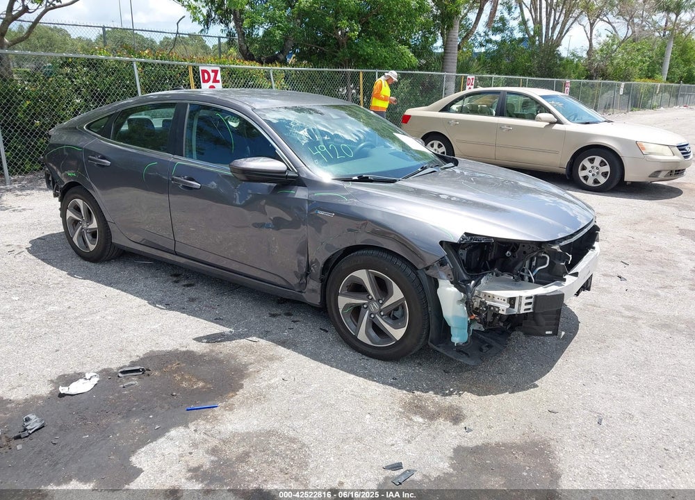 2019 HONDA INSIGHT LX VIN: 19XZE4F18KE011810