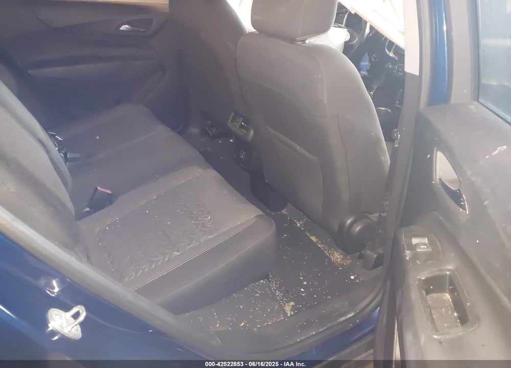 2022 CHEVROLET EQUINOX VIN: 3GNAXUEV1NL289211