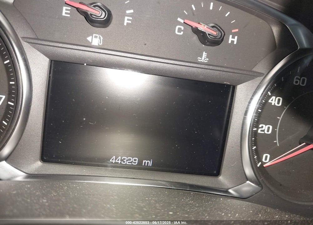2022 CHEVROLET EQUINOX VIN: 3GNAXUEV1NL289211