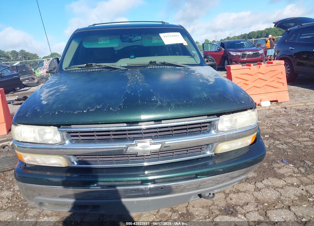 2002 CHEVROLET TAHOE LT VIN: 1GNEC13Z72R130005