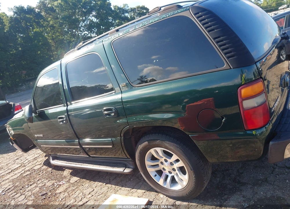 2002 CHEVROLET TAHOE LT VIN: 1GNEC13Z72R130005