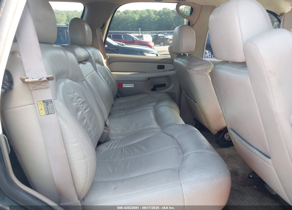 2002 CHEVROLET TAHOE LT VIN: 1GNEC13Z72R130005