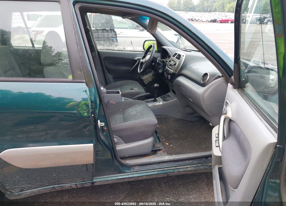 2003 TOYOTA RAV4 VIN: JTEHH20V930198628
