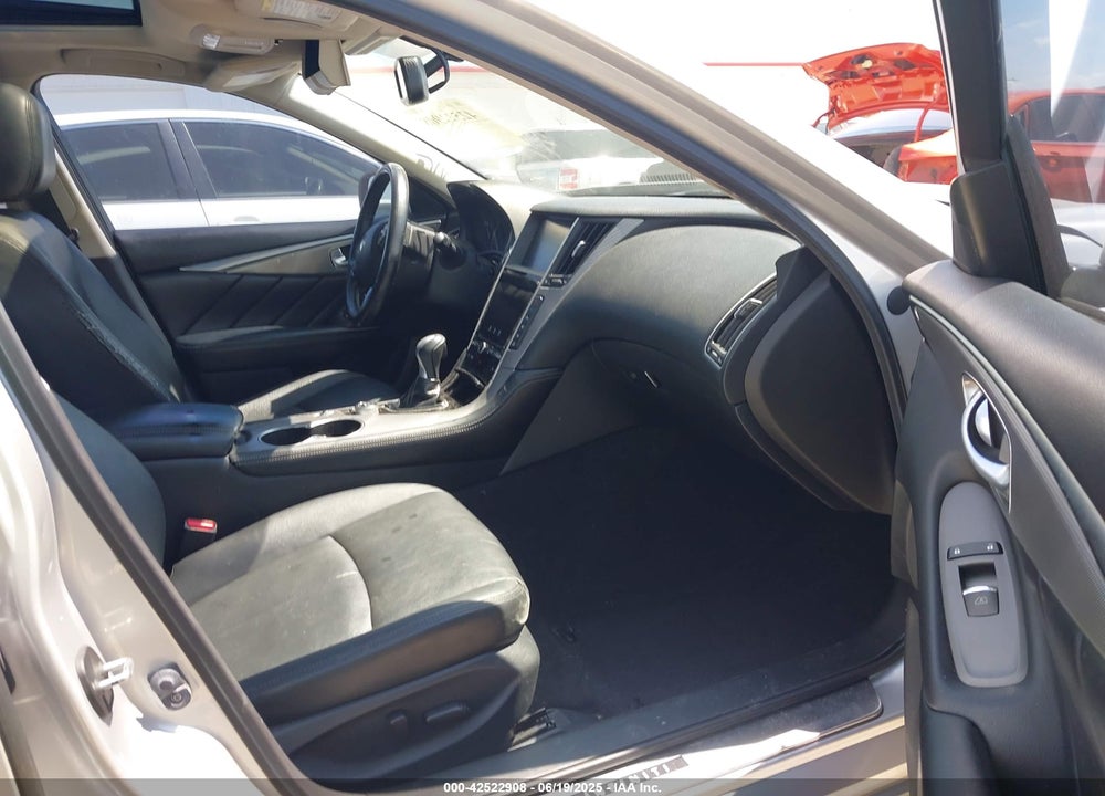2016 INFINITI Q50 VIN: JN1EV7AP2GM301595
