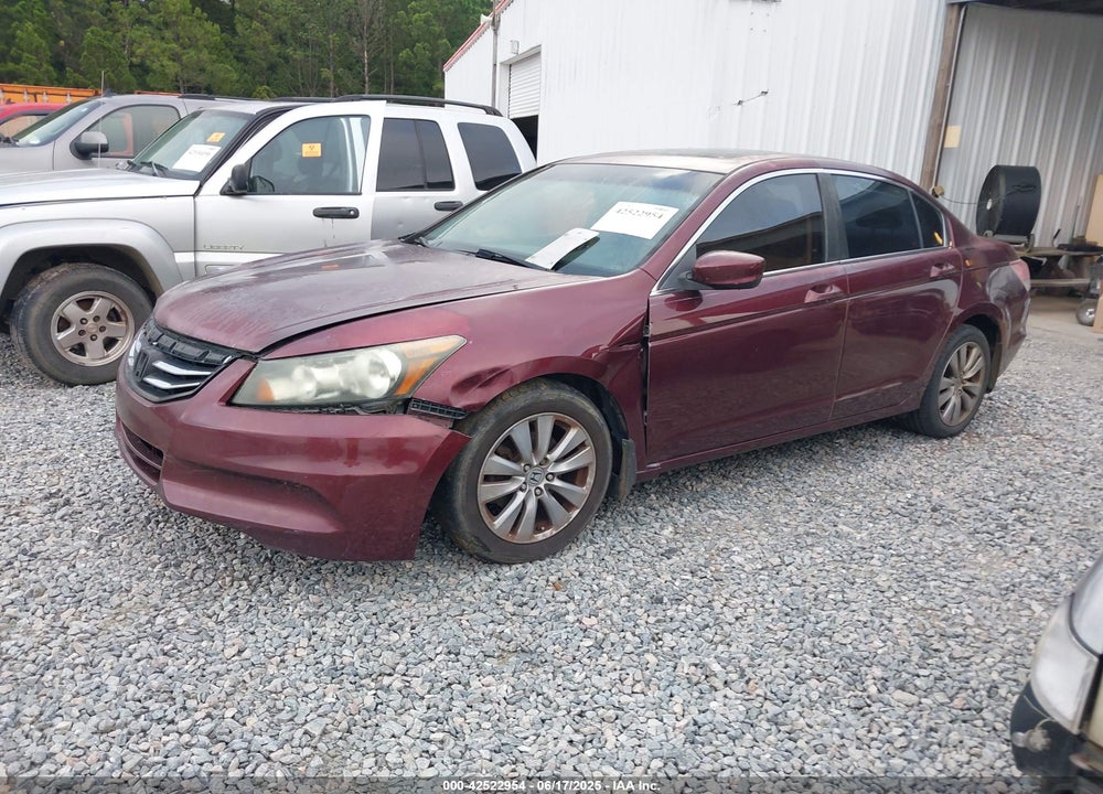 2011 HONDA ACCORD 2.4 EX VIN: 1HGCP2F78BA105912