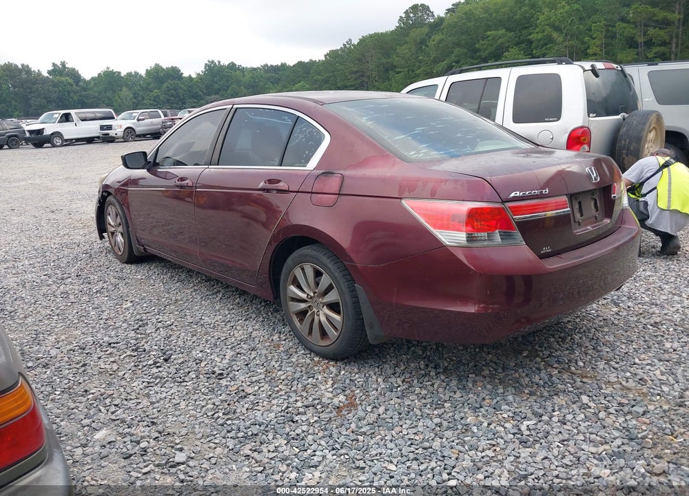 2011 HONDA ACCORD 2.4 EX VIN: 1HGCP2F78BA105912