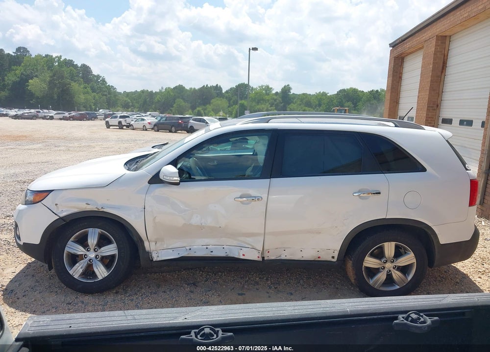 2012 KIA SORENTO VIN: 5XYKU4A22CG307365
