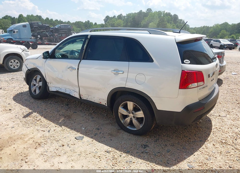 2012 KIA SORENTO VIN: 5XYKU4A22CG307365