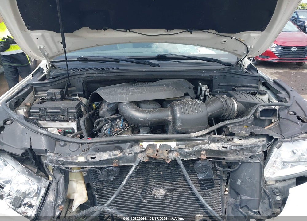 2011 JEEP GRAND CHEROKEE VIN: 1J4RR4GG1BC540041