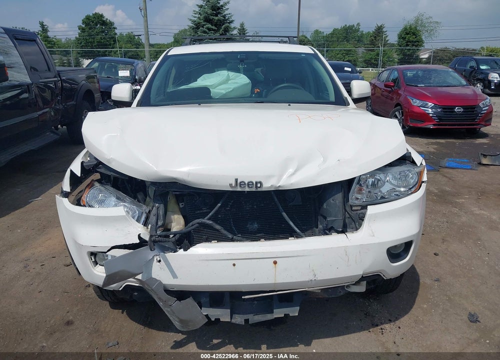 2011 JEEP GRAND CHEROKEE VIN: 1J4RR4GG1BC540041