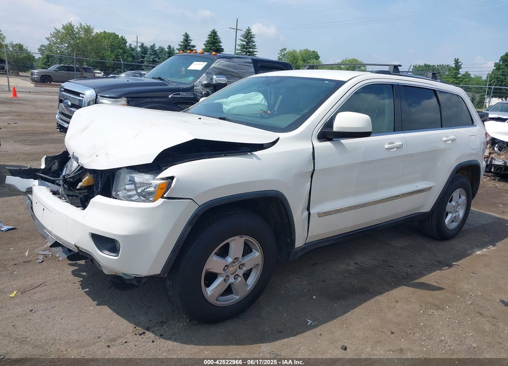 2011 JEEP GRAND CHEROKEE VIN: 1J4RR4GG1BC540041