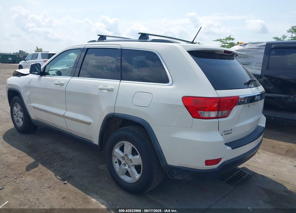 2011 JEEP GRAND CHEROKEE VIN: 1J4RR4GG1BC540041