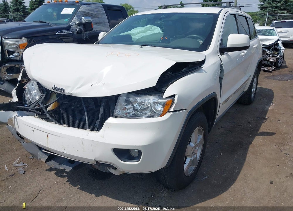 2011 JEEP GRAND CHEROKEE VIN: 1J4RR4GG1BC540041