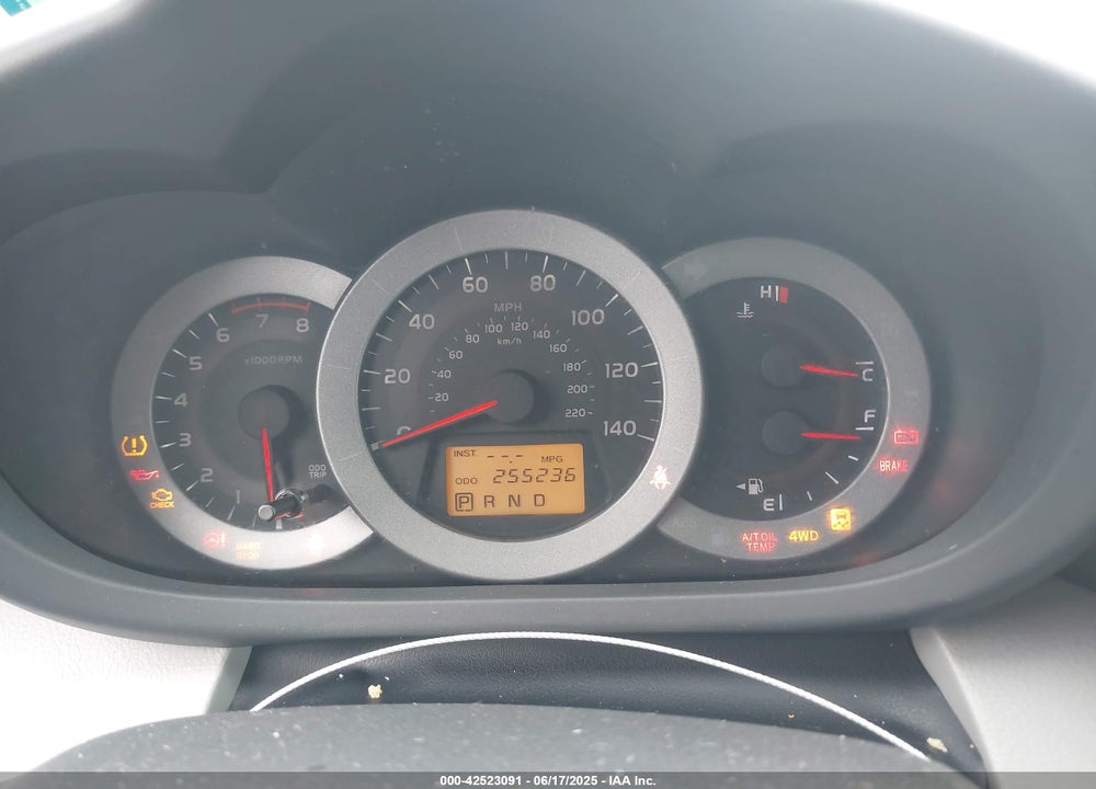 2011 TOYOTA RAV4 VIN: 2T3BF4DV0BW085375