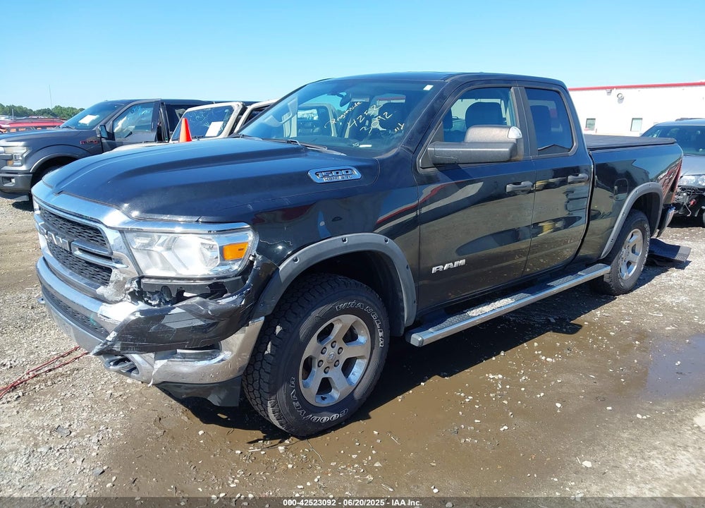 2019 RAM 1500 TRADESMAN 4X4 6'4 BOX VIN: 1C6SRFCT6KN601725