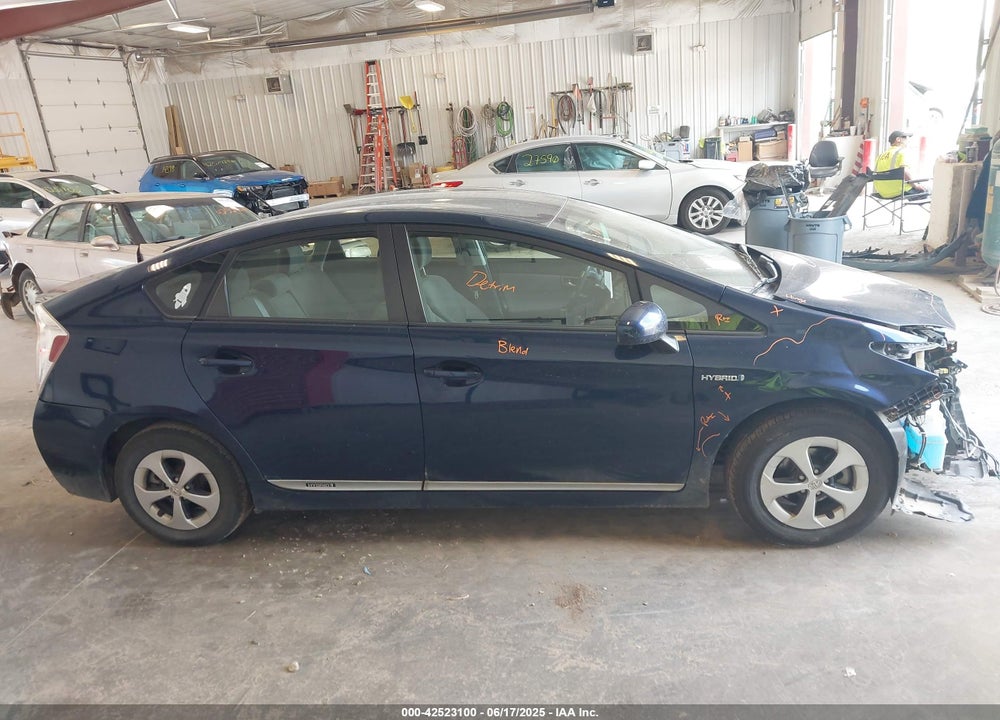 2012 TOYOTA PRIUS TWO VIN: JTDKN3DU5C1577470
