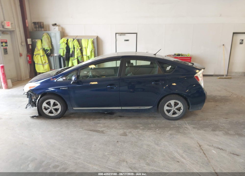 2012 TOYOTA PRIUS TWO VIN: JTDKN3DU5C1577470
