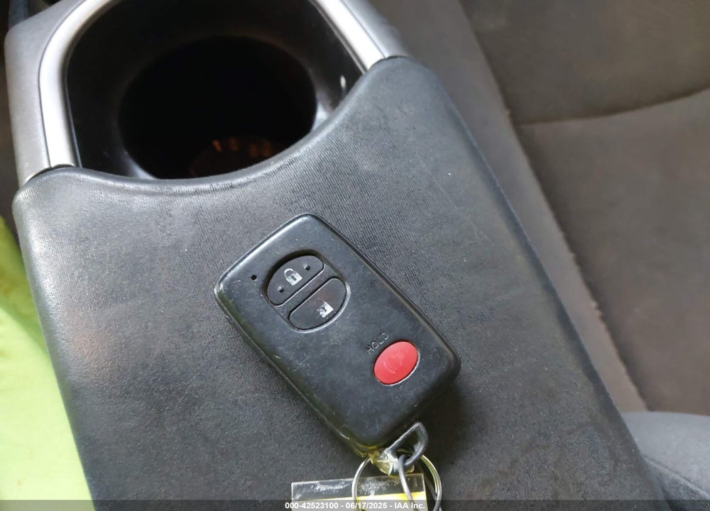 2012 TOYOTA PRIUS TWO VIN: JTDKN3DU5C1577470