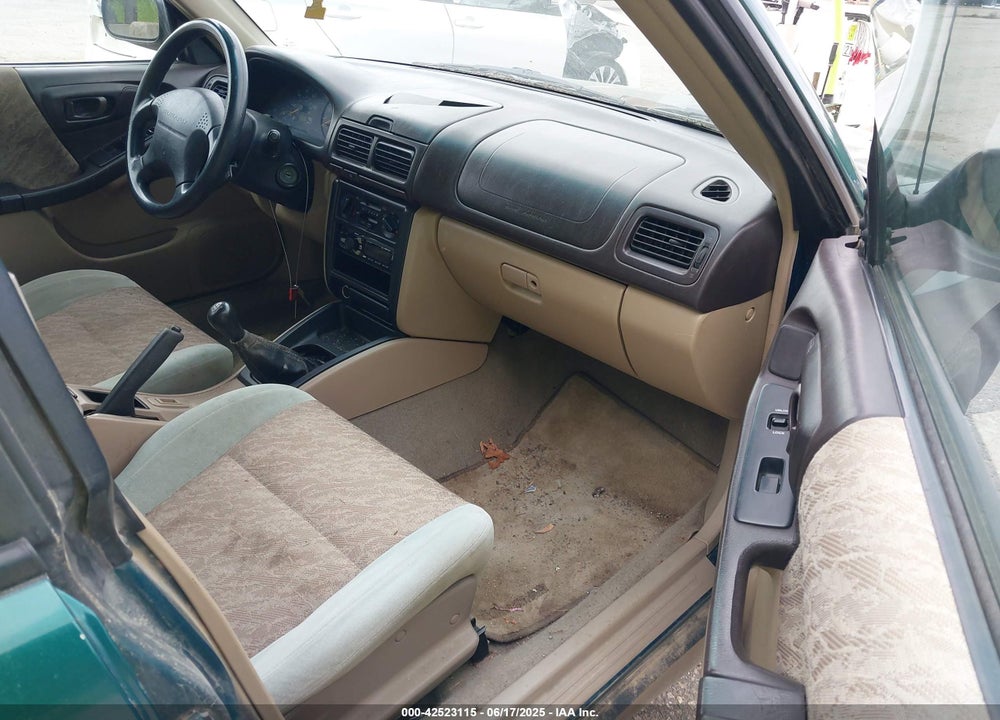 2000 SUBARU FORESTER L VIN: JF1SF6352YG700290