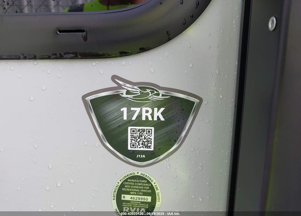 2018 JAYCO TRAVEL TRLR VIN: 1UJBJ0AH3J13A0066