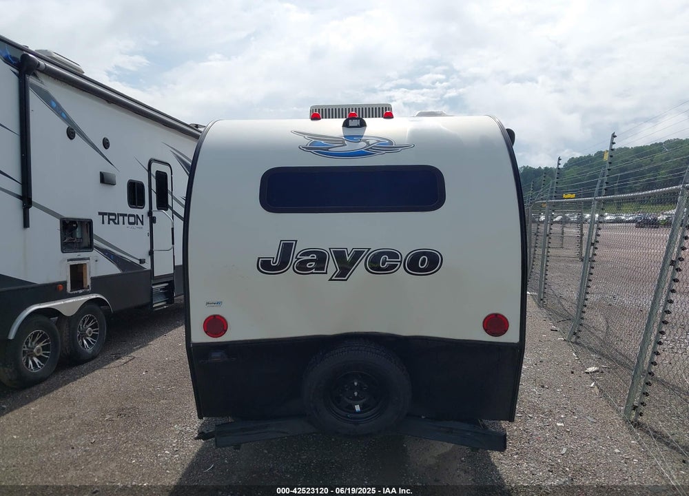 2018 JAYCO TRAVEL TRLR VIN: 1UJBJ0AH3J13A0066