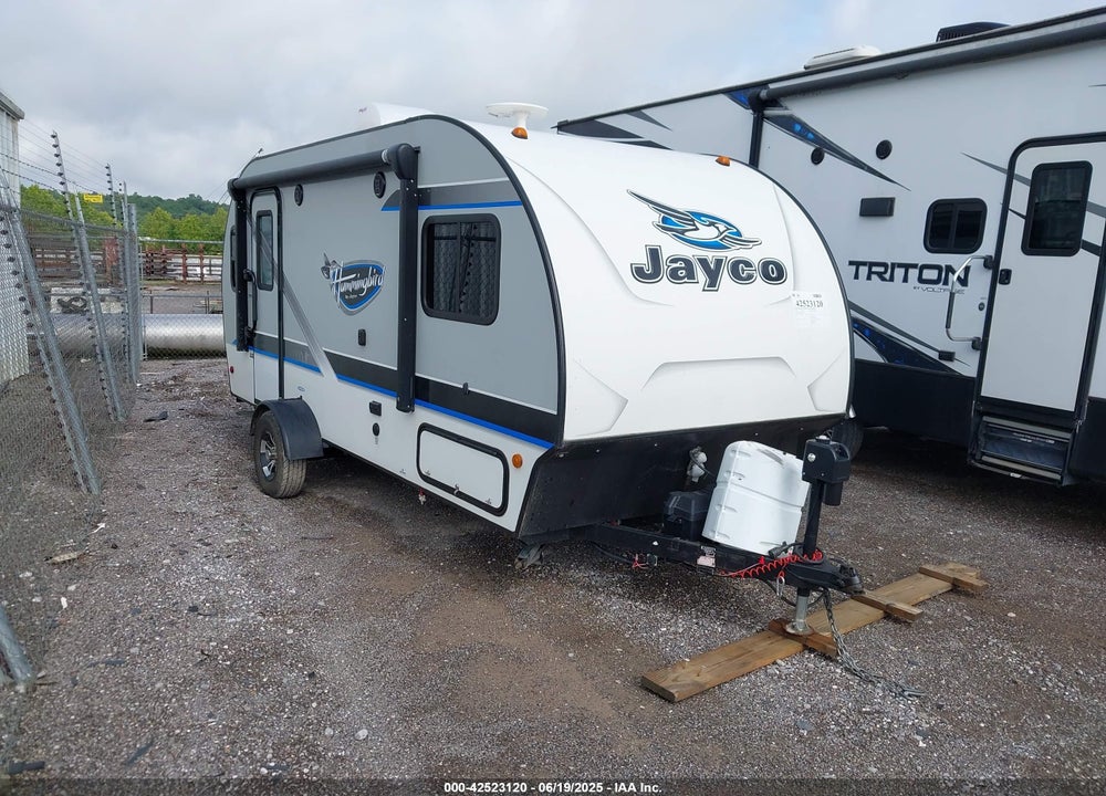 2018 JAYCO TRAVEL TRLR VIN: 1UJBJ0AH3J13A0066