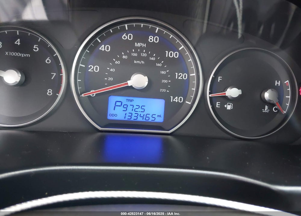 2011 HYUNDAI SANTA FE VIN: 5XYZK4AGXBG073748