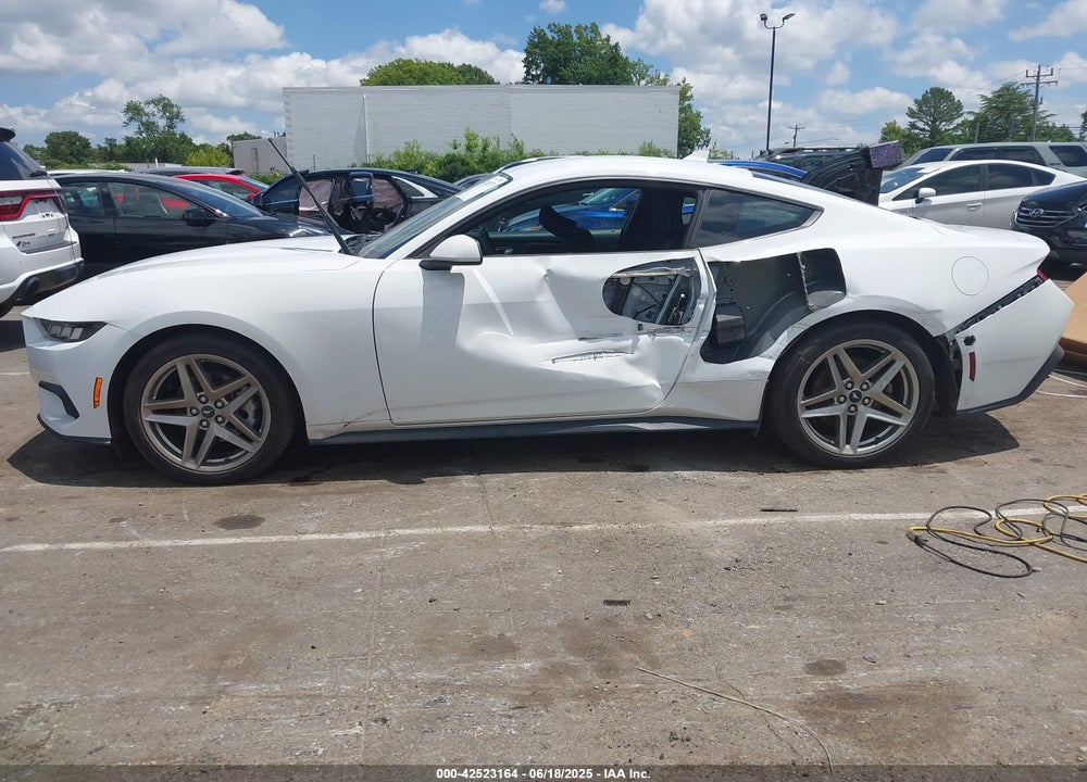2024 FORD MUSTANG ECOBOOST FASTBACK VIN: 1FA6P8TH4R5118175