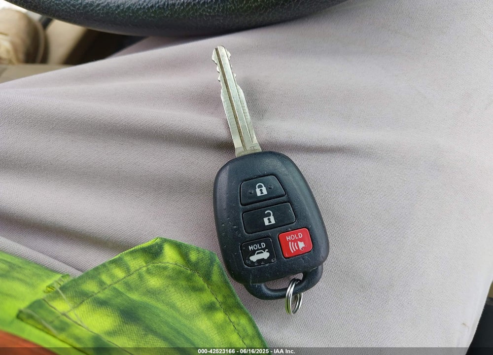 2015 TOYOTA CAMRY VIN: 4T4BF1FK4FR481752