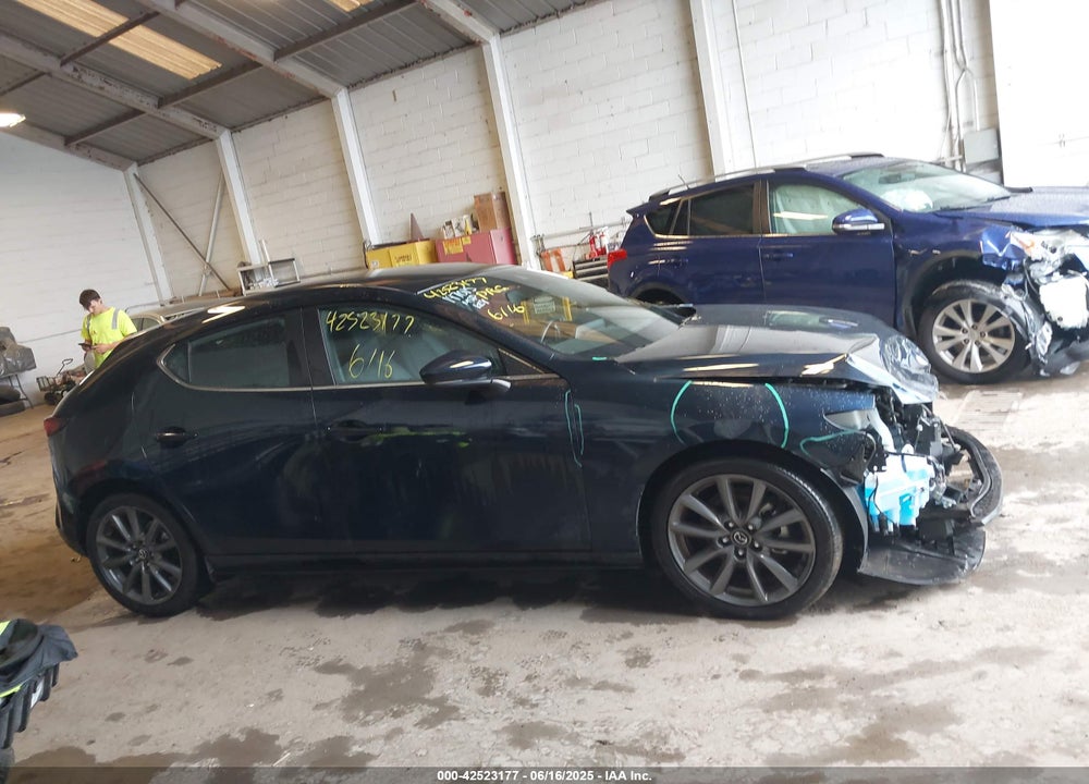 2022 MAZDA 3 VIN: JM1BPAKL8N1514522