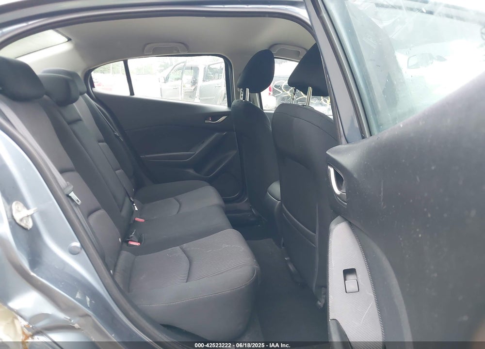 2015 MAZDA MAZDA3 VIN: 3MZBM1V77FM153079