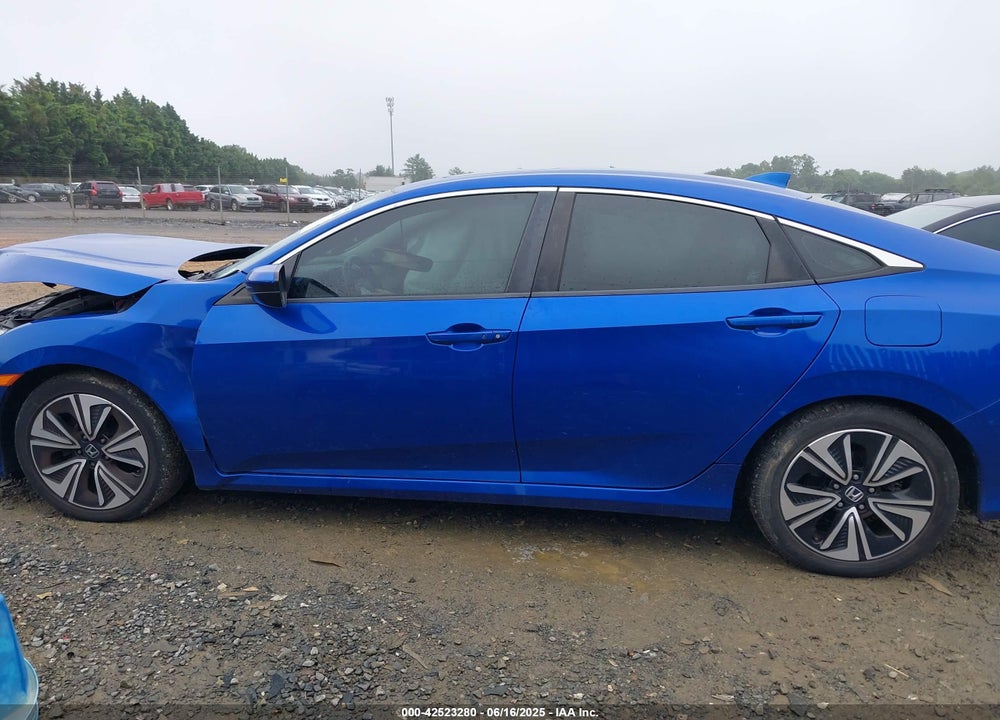 2017 HONDA CIVIC VIN: 19XFC1F71HE017341