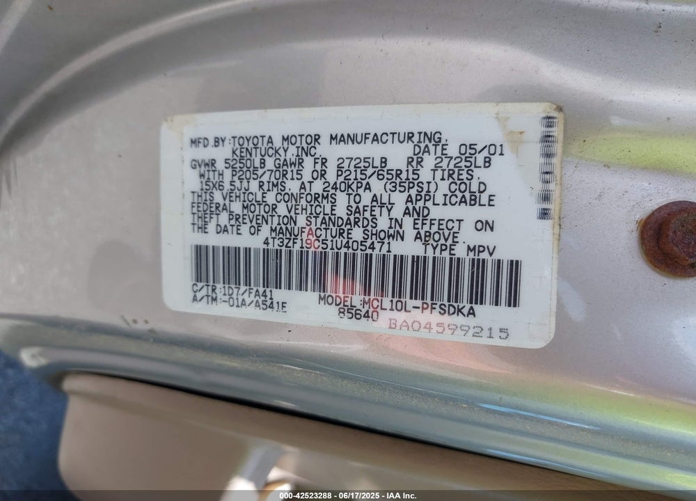 2001 TOYOTA SIENNA CE VIN: 4T3ZF19C51U405471