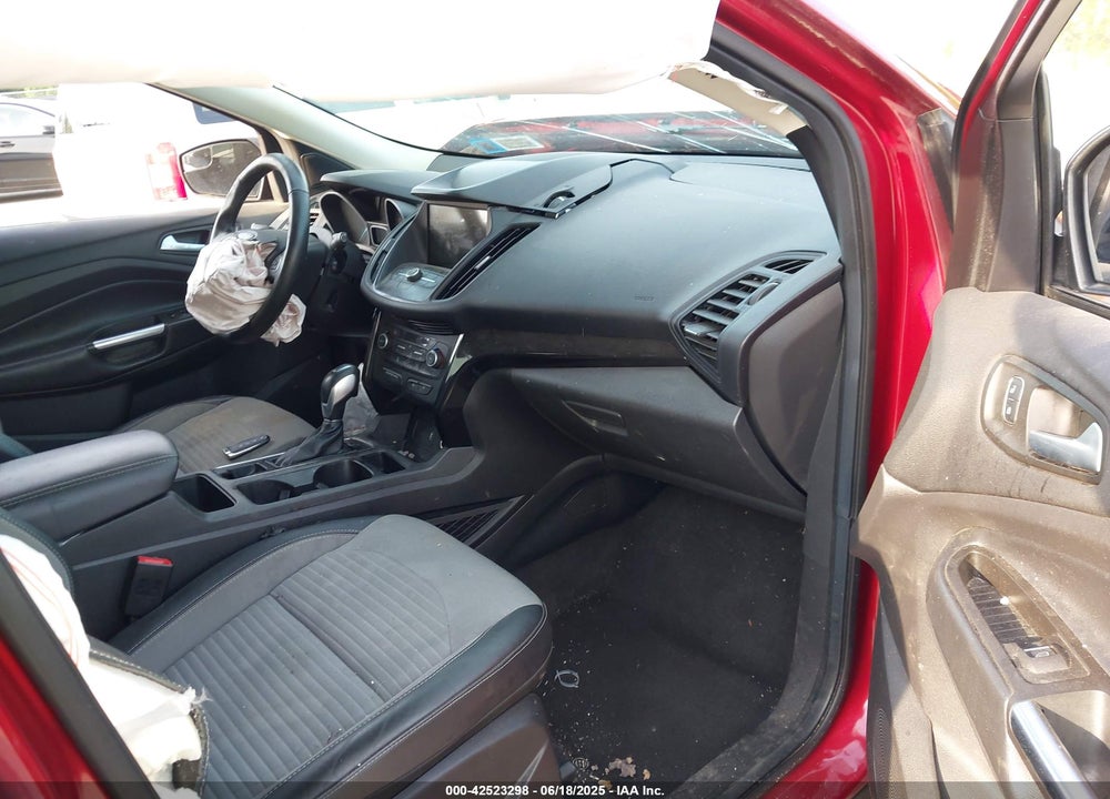 2019 FORD ESCAPE VIN: 1FMCU9GD9KUC43974