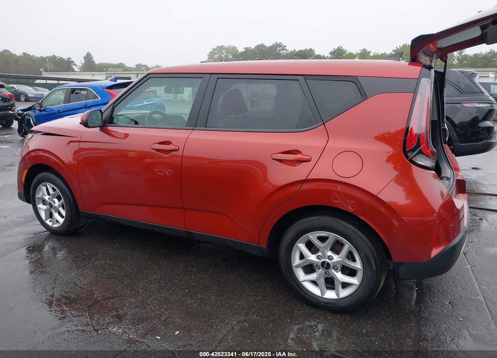 2024 KIA SOUL VIN: KNDJ23AU4R7908165
