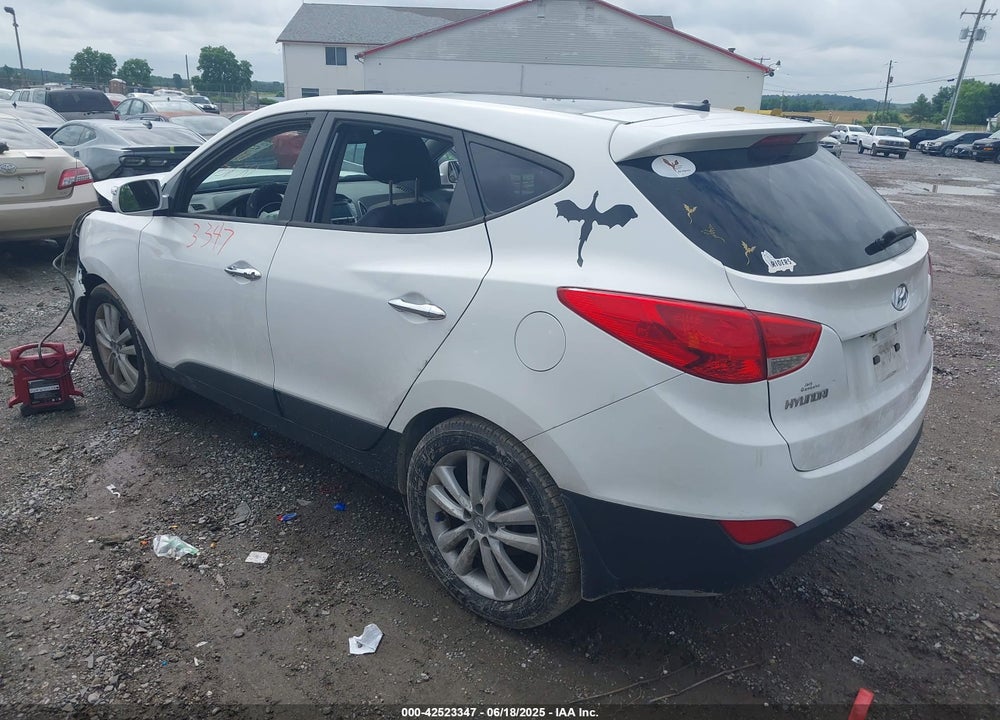 2013 HYUNDAI TUCSON VIN: KM8JUCAC9DU774373