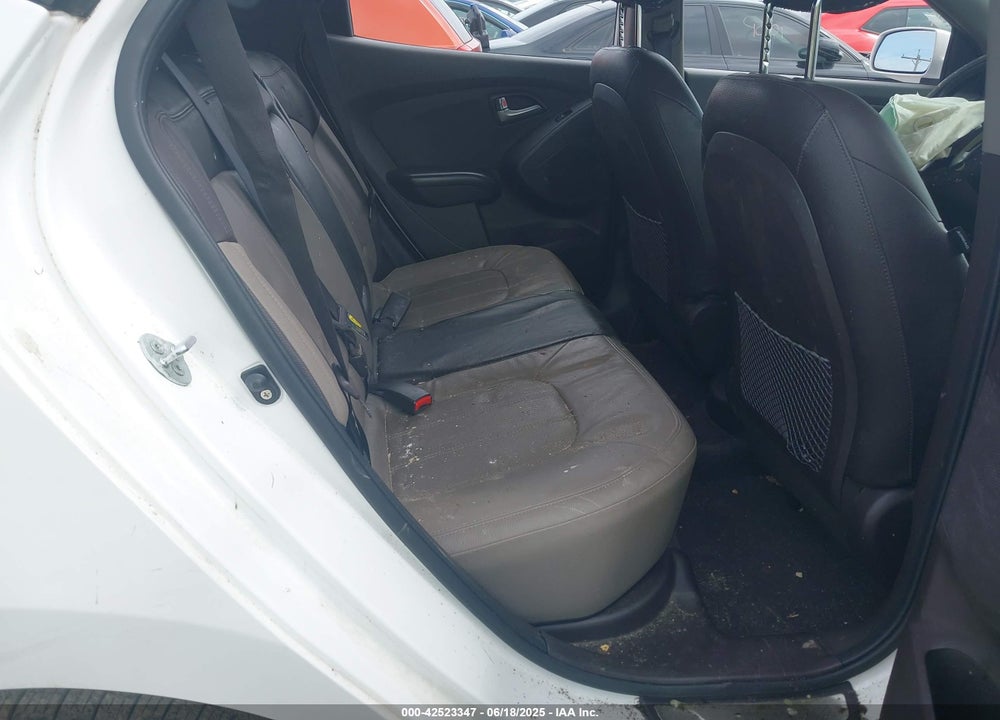 2013 HYUNDAI TUCSON VIN: KM8JUCAC9DU774373